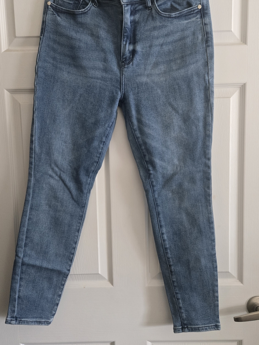 Judy Blue Slim Skinny Jeans in Medium Blue Wash